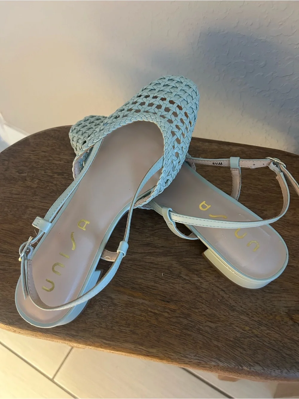 Unisa mint green
Woven Slingback Mules - Picture 5 of 6